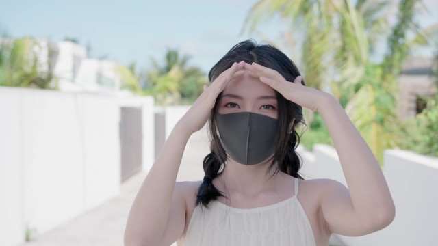 [HongKongDoll] 情人节特辑！极品硅胶娃娃爆操实录，巨乳内射狂干
